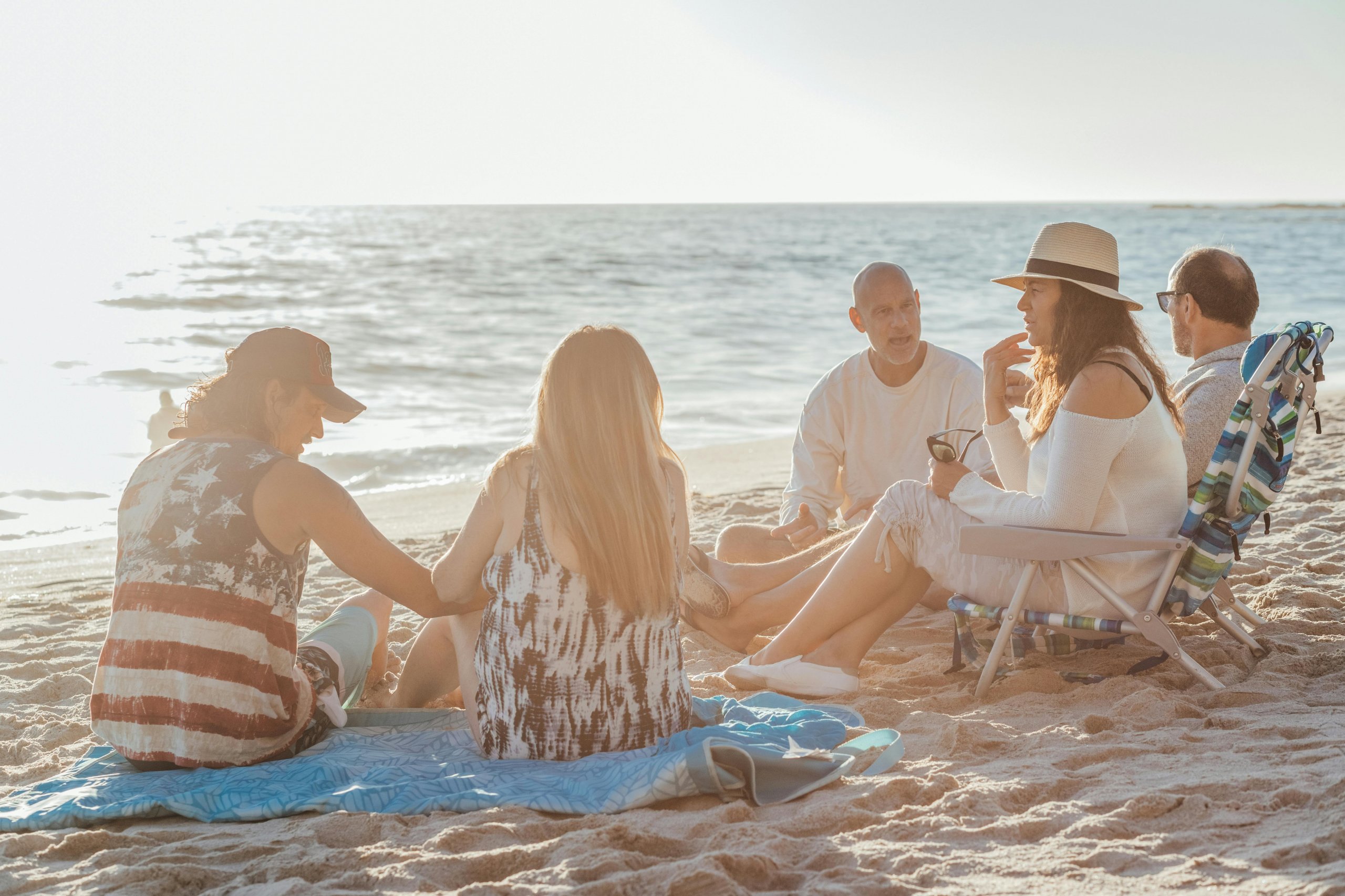 senior-women-happy-at-beach